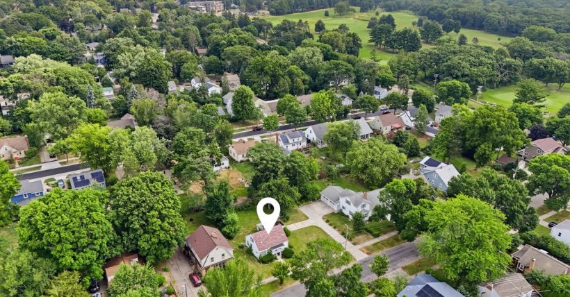 3902 Winnemac Avenue | Westmorland Neighborhood | Madison, WI